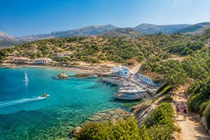 découvrez hersonissou en crète : guide complet sur sa localisation, les activités incontournables à faire et les meilleures attractions touristiques pour un séjour inoubliable.